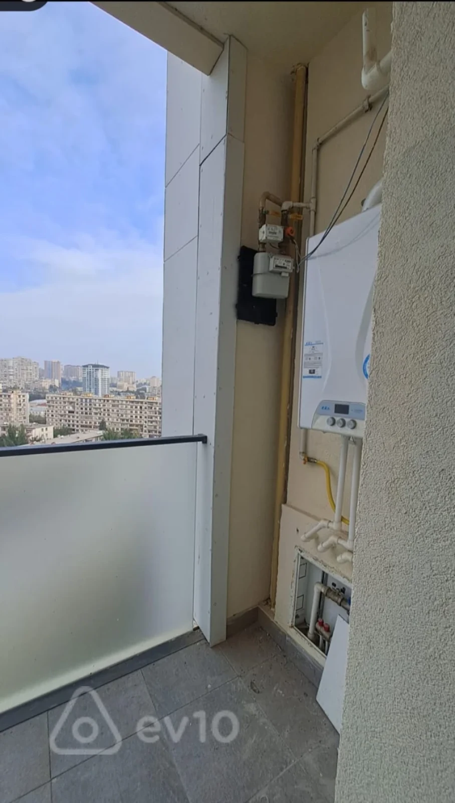 Kirayə verilir 3 otaqlı yeni tikili 90 m²