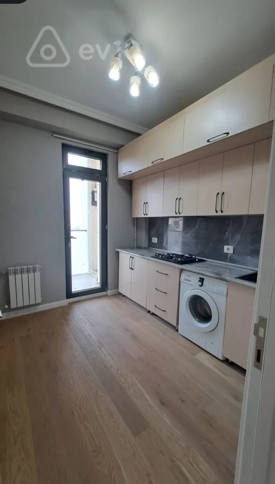 Kirayə verilir 3 otaqlı yeni tikili 90 m²