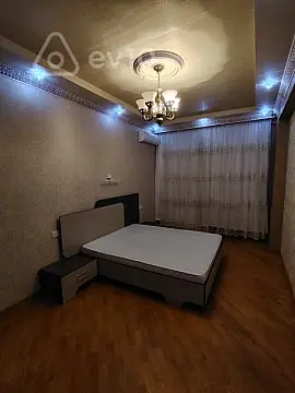 Kirayə verilir 2 otaqlı yeni tikili 90 m²