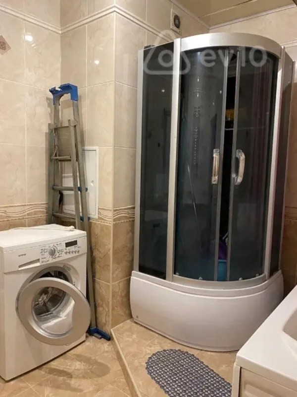 Kirayə verilir 2 otaqlı yeni tikili 100 m²