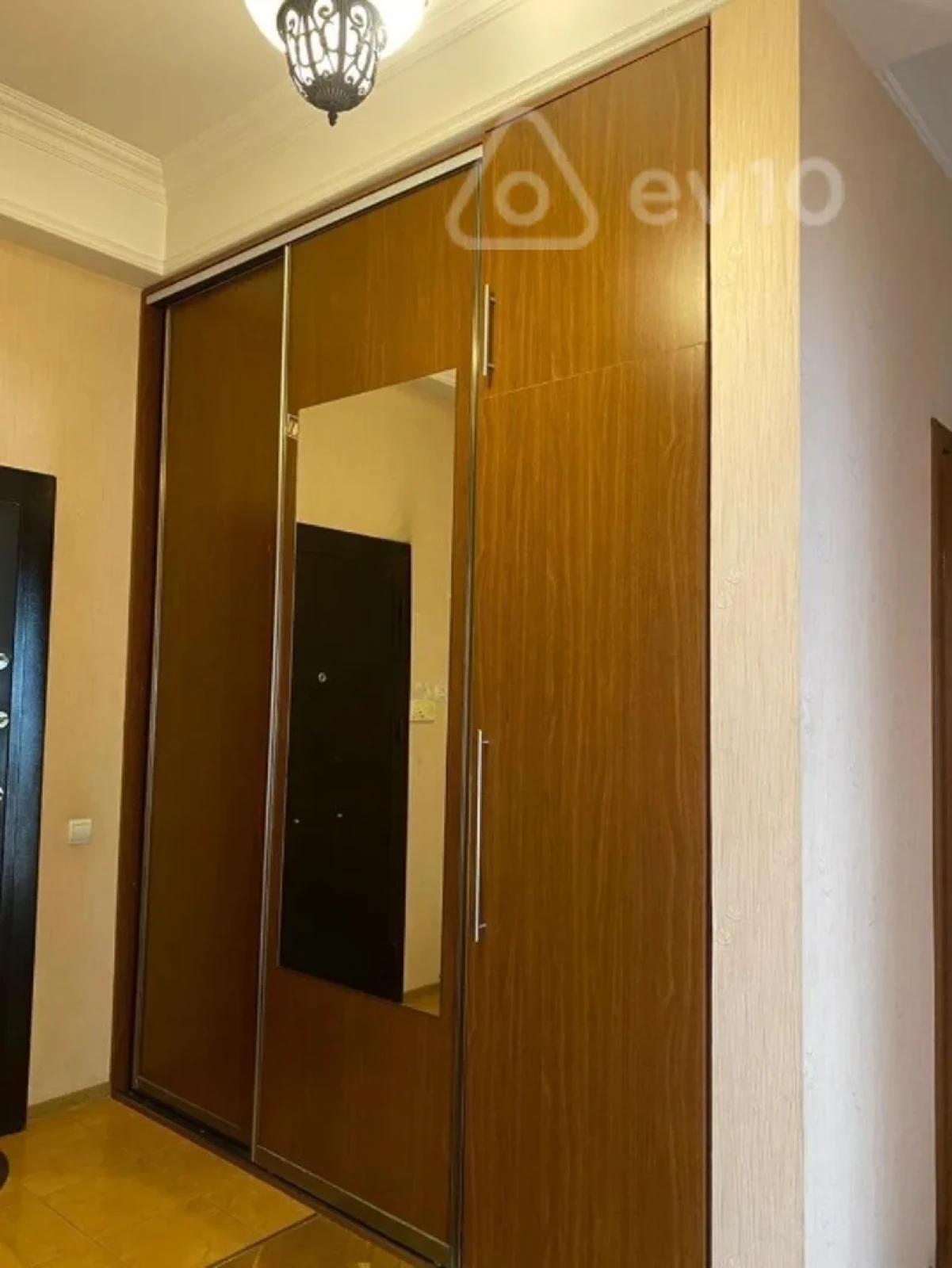 Kirayə verilir 2 otaqlı yeni tikili 100 m²