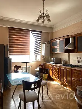 Kirayə verilir 2 otaqlı yeni tikili 100 m²