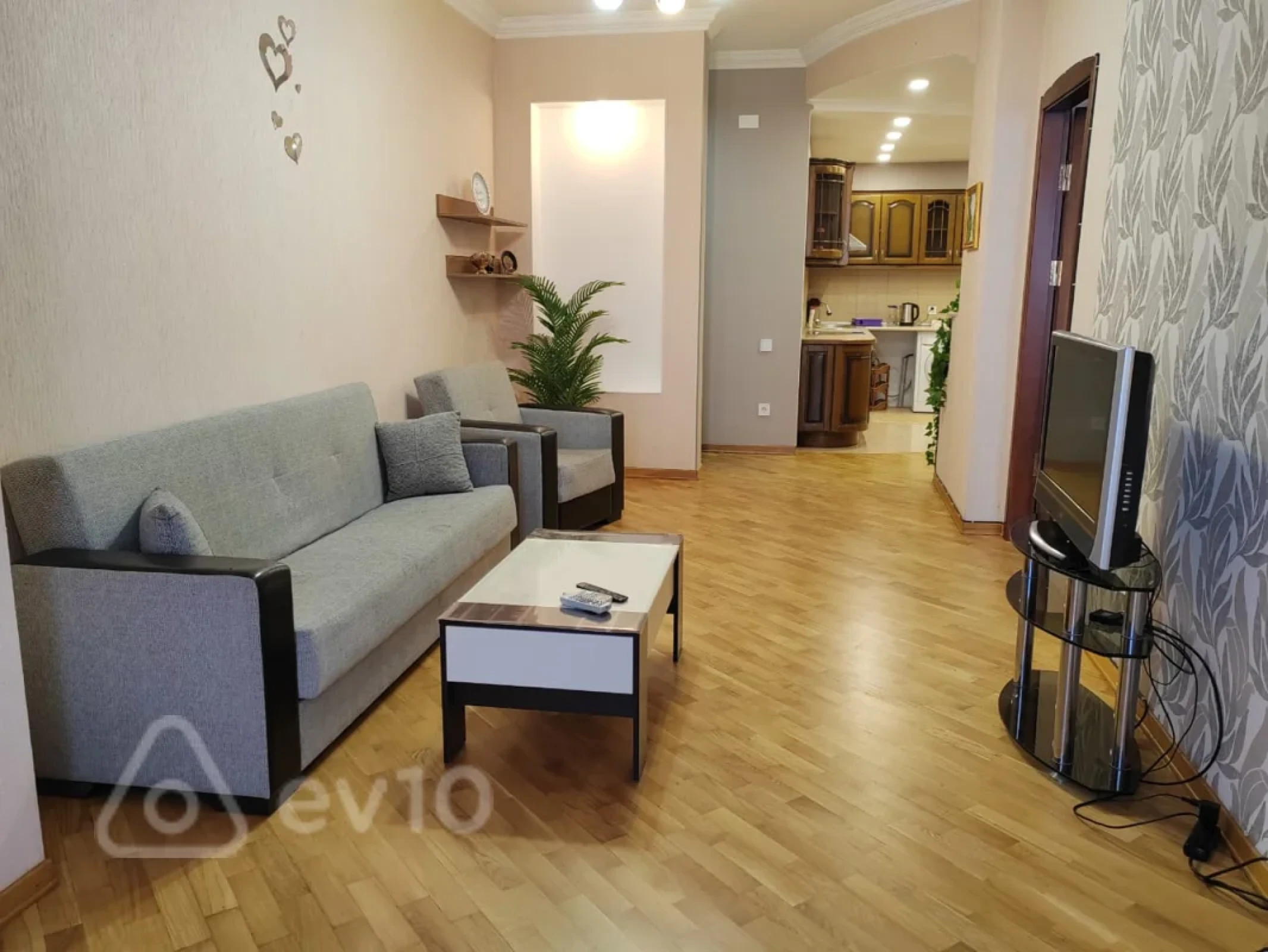 Kirayə verilir 2 otaqlı yeni tikili 60 m²