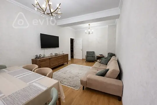 Satılır 3 otaqlı yeni tikili 95 m²