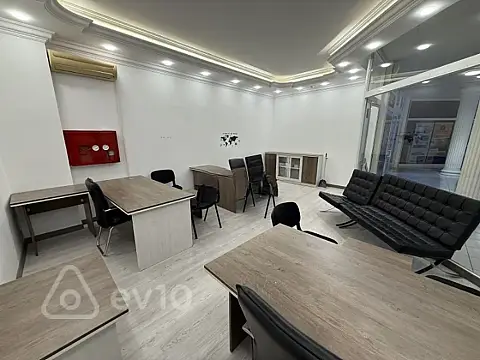 Kirayə verilir 1 otaqlı ofis 30 m²