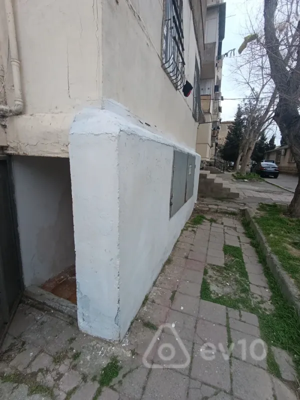 Kirayə verilir mənzil 8 m²