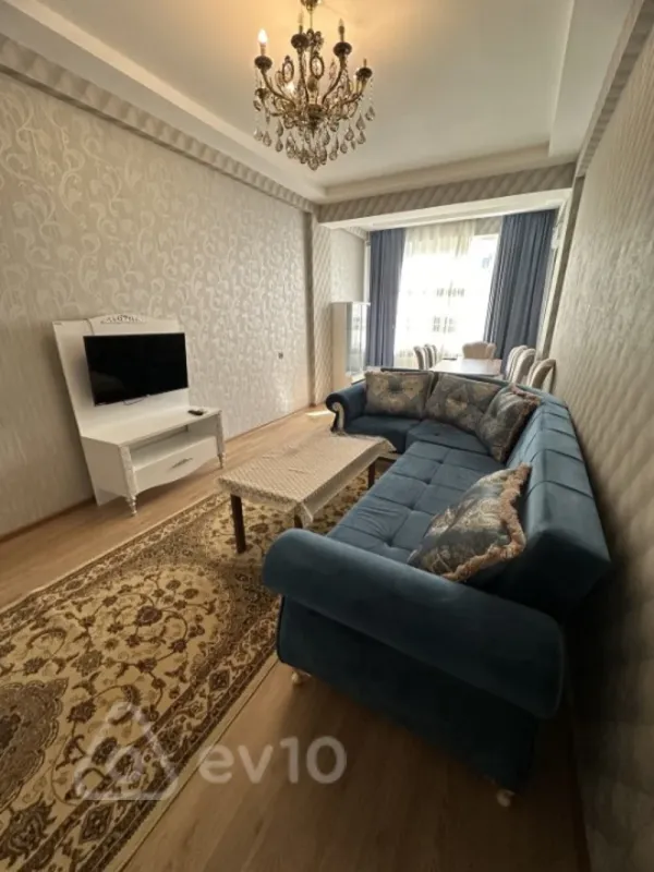 Kirayə verilir 2 otaqlı yeni tikili 80 m²