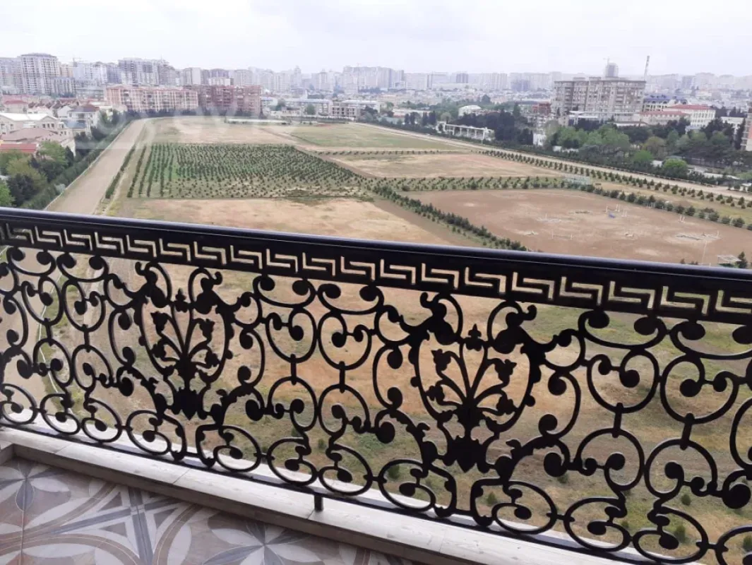 Kirayə verilir 2 otaqlı yeni tikili 75 m²