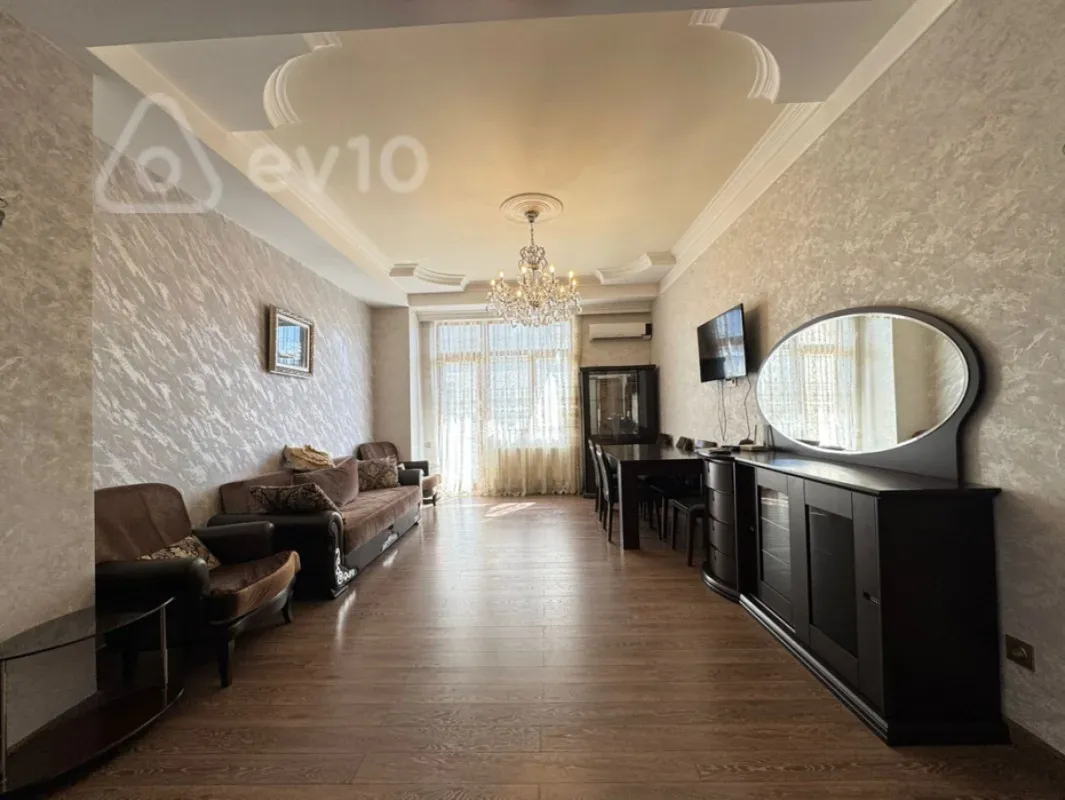 Kirayə verilir 3 otaqlı yeni tikili 120 m²