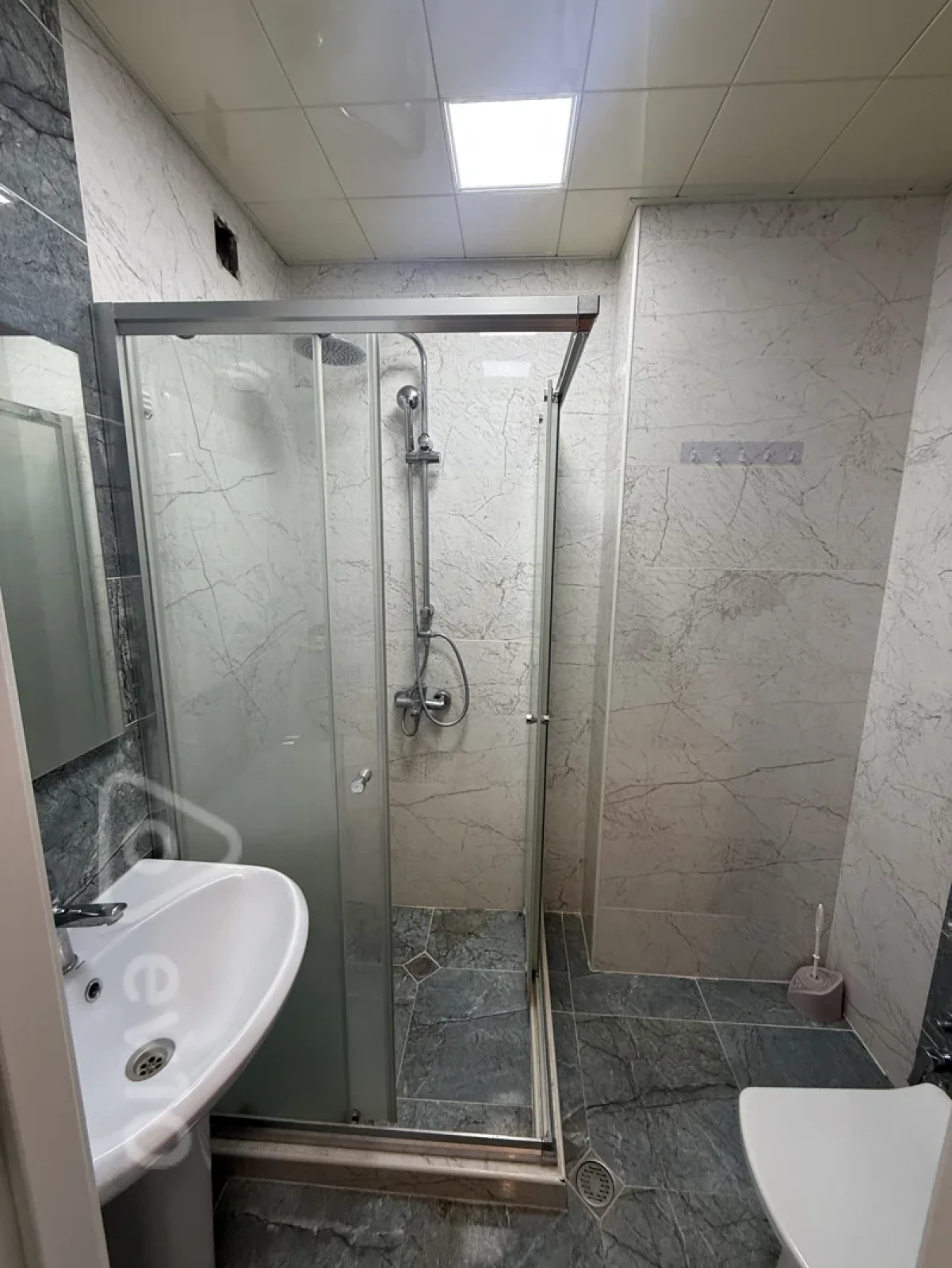 Kirayə verilir 2 otaqlı yeni tikili 44 m²