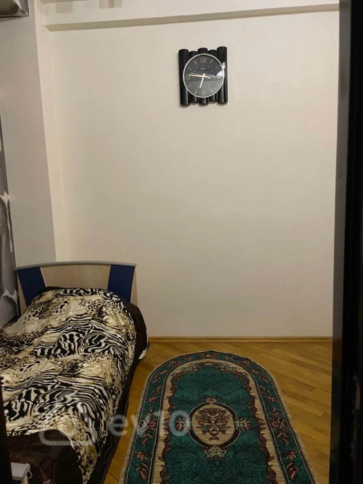 Kirayə verilir 3 otaqlı yeni tikili 121 m²