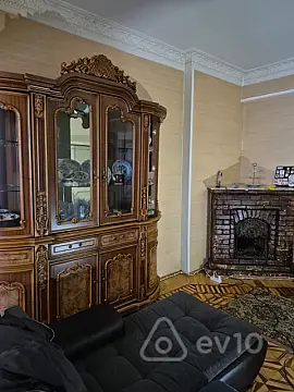 Kirayə verilir 3 otaqlı köhnə tikili 95 m²