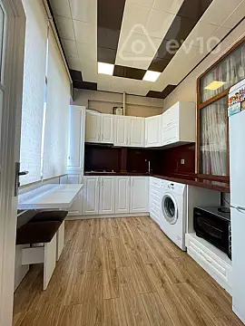 Satılır 2 otaqlı yeni tikili 65 m²