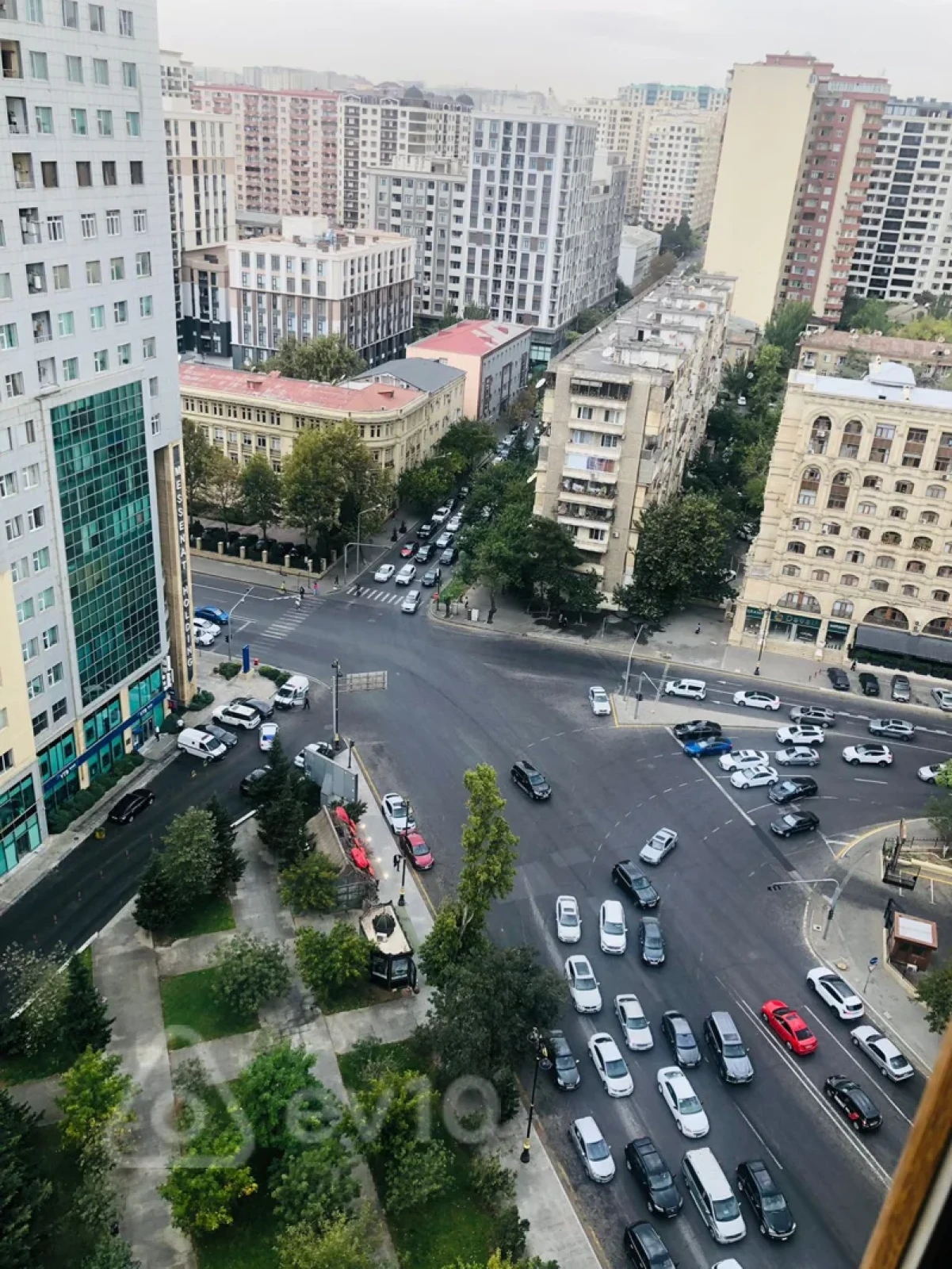 Satılır 2 otaqlı yeni tikili 65 m²