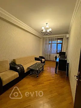 Kirayə verilir 2 otaqlı yeni tikili 60 m²