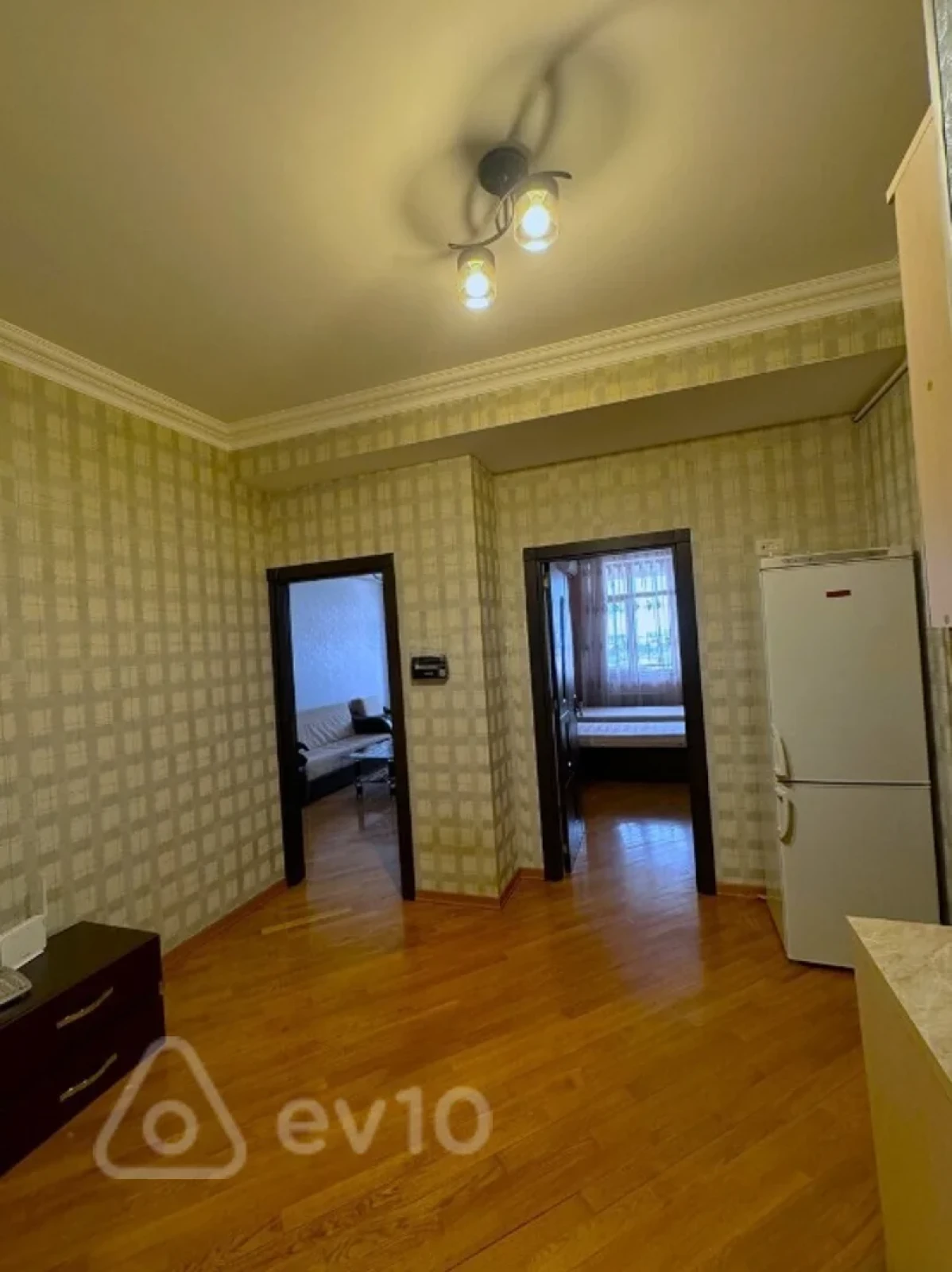 Kirayə verilir 2 otaqlı yeni tikili 60 m²
