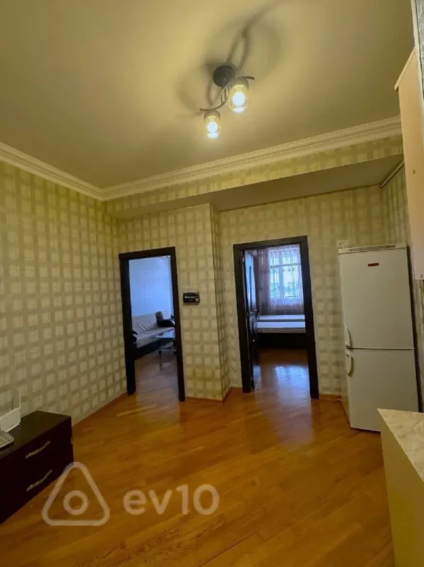 Kirayə verilir 2 otaqlı yeni tikili 60 m²