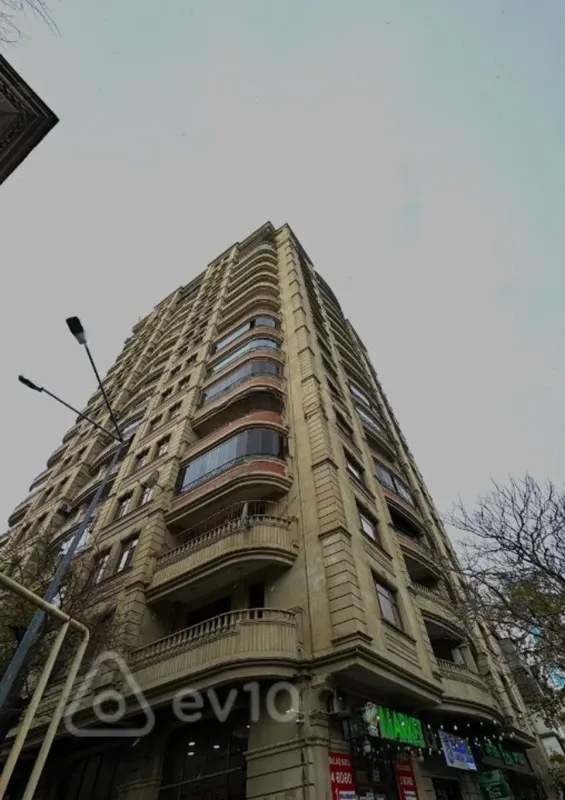 Kirayə verilir 2 otaqlı yeni tikili 60 m²