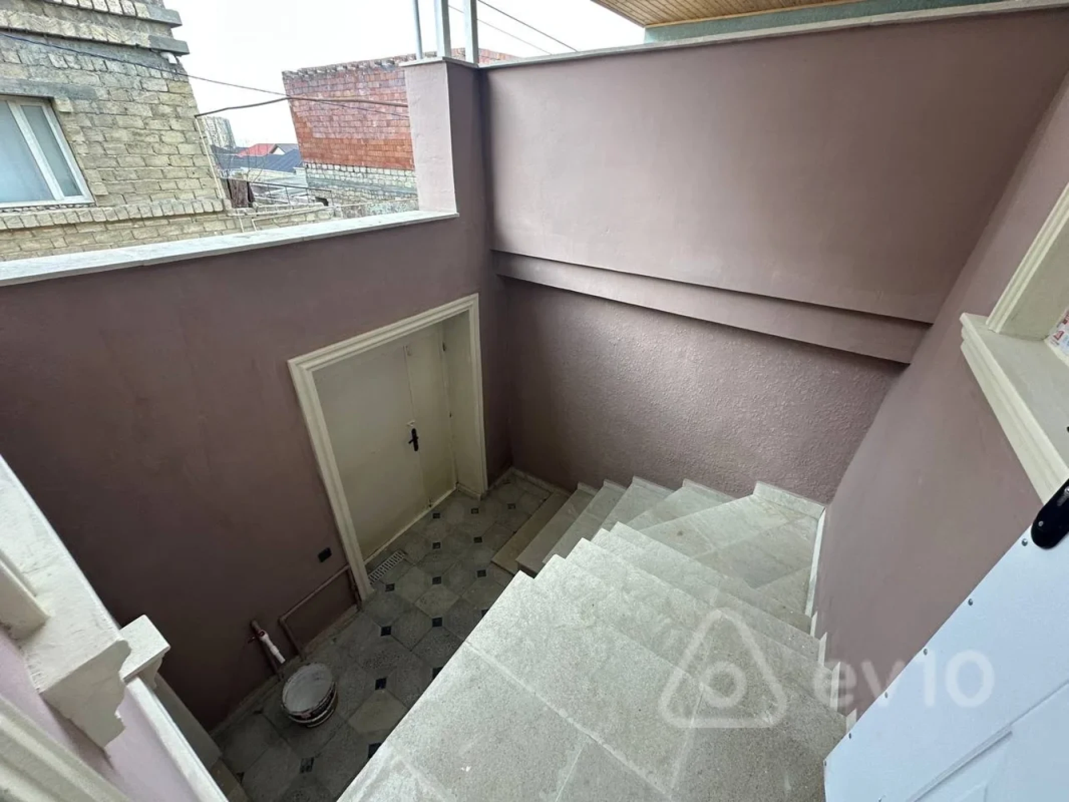 Satılır 4 otaqlı həyət evi 110 m²