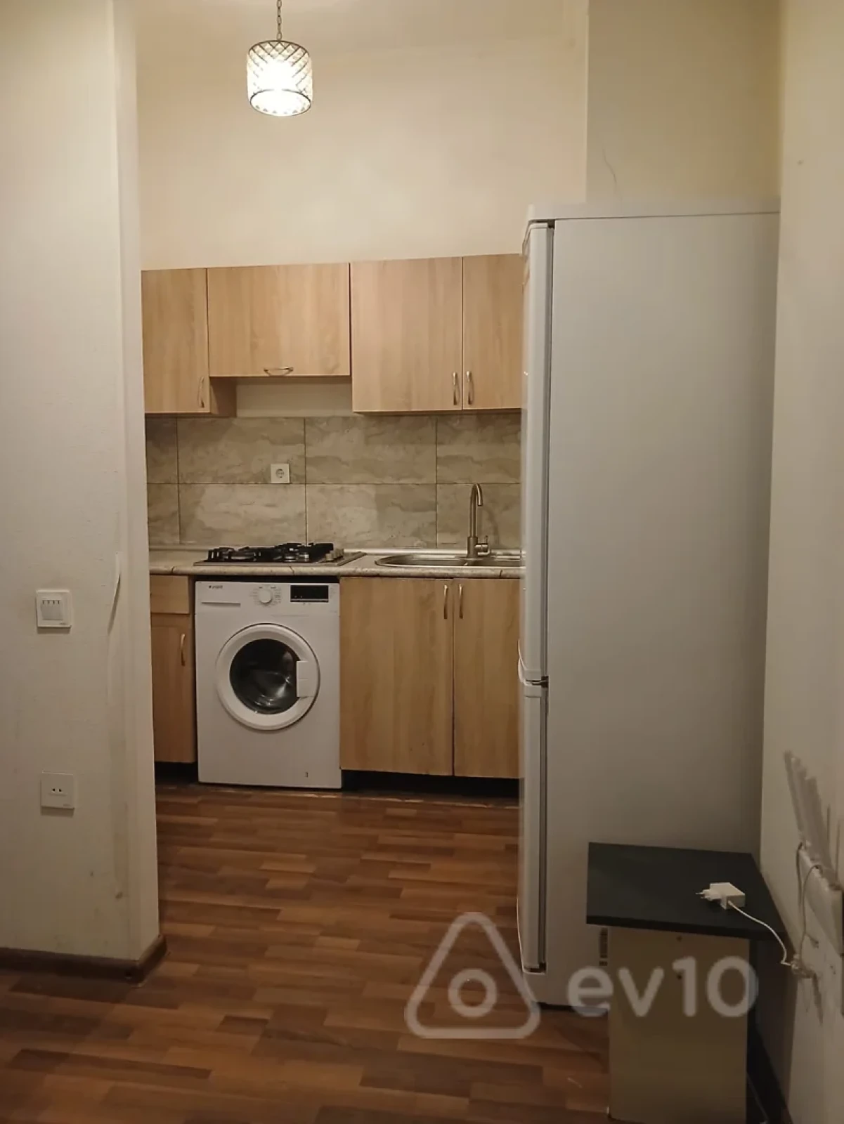 Kirayə verilir 2 otaqlı yeni tikili 60 m²