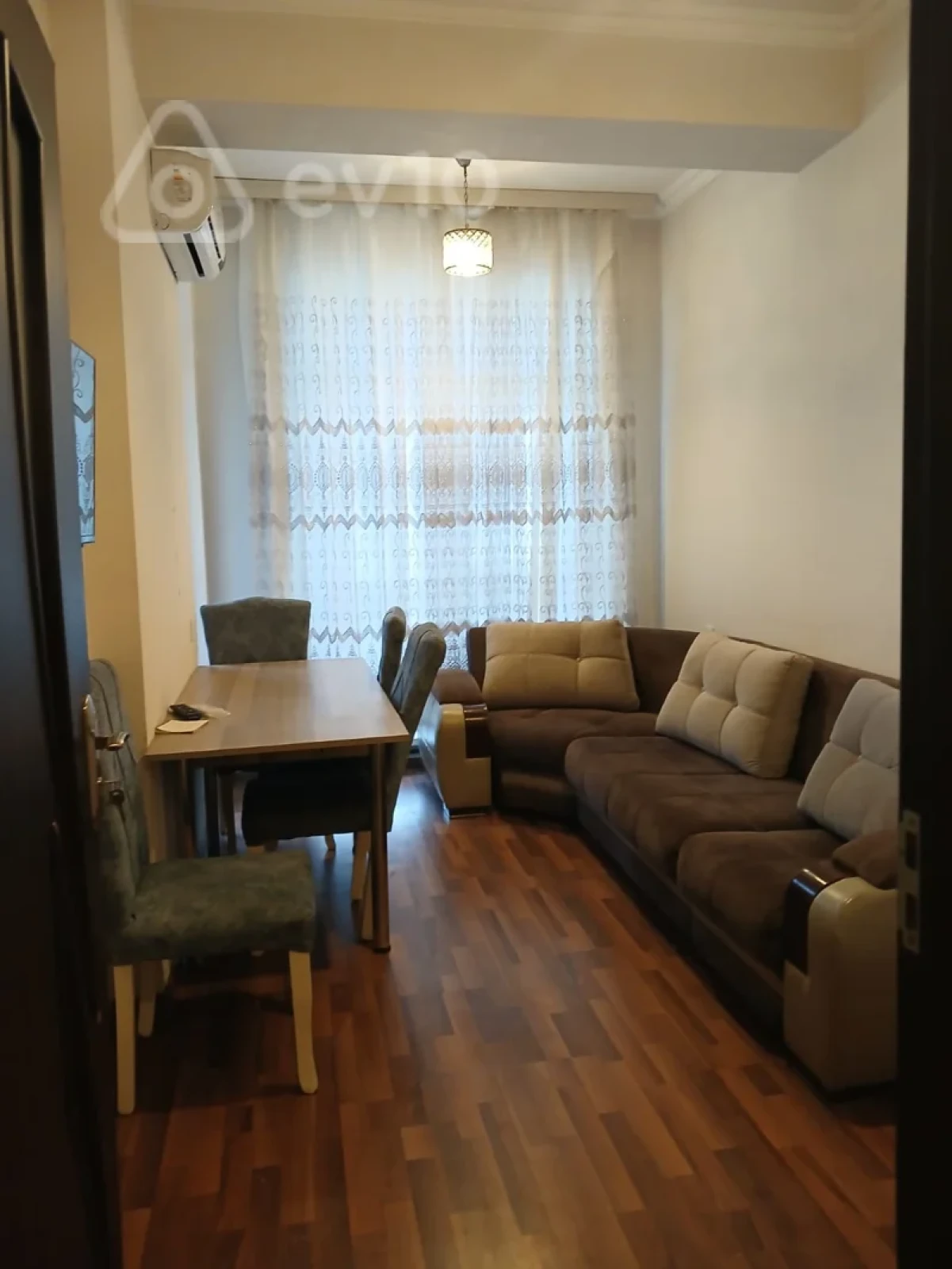 Kirayə verilir 2 otaqlı yeni tikili 60 m²