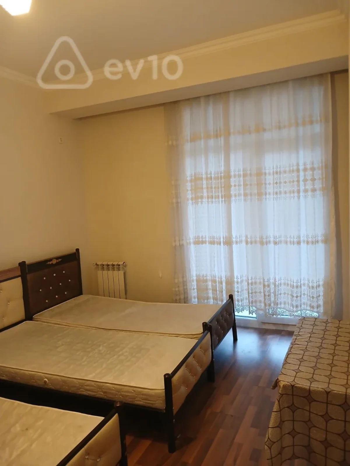 Kirayə verilir 2 otaqlı yeni tikili 60 m²