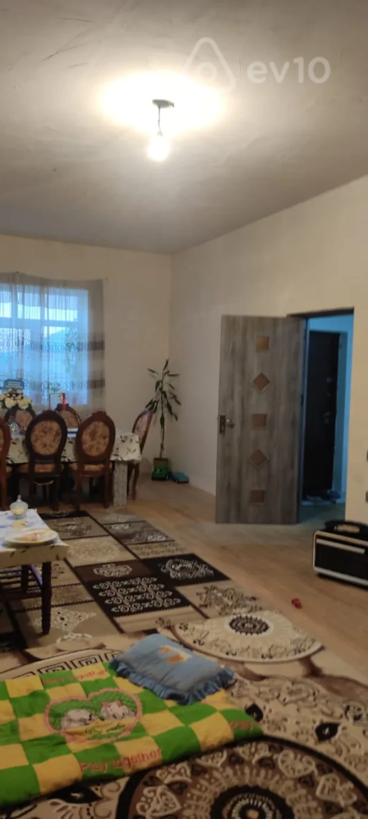 Satılır 4 otaqlı həyət evi 150 m²
