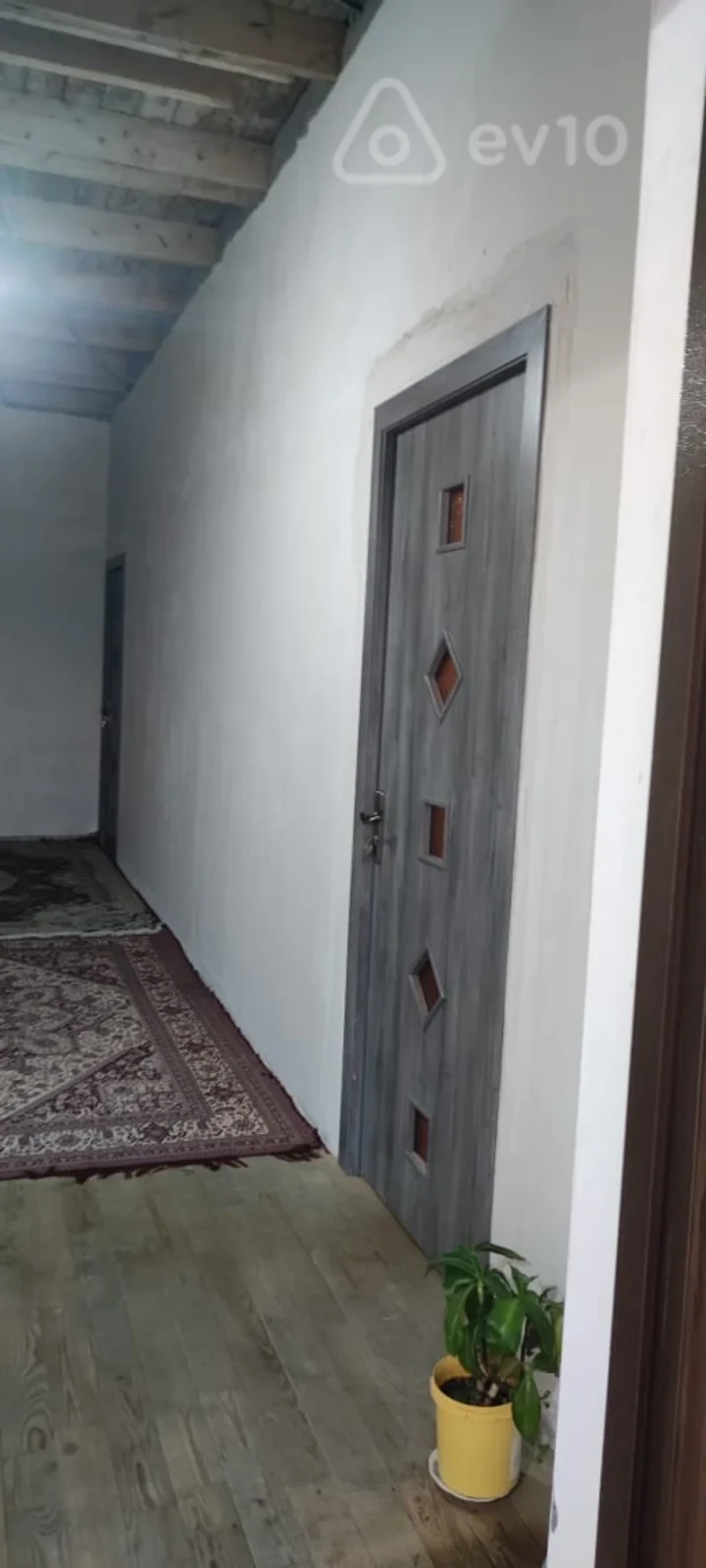 Satılır 4 otaqlı həyət evi 150 m²