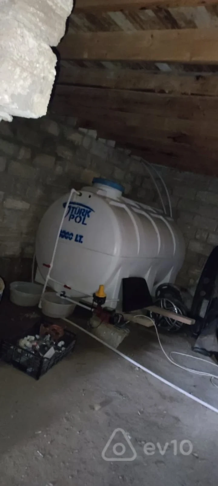 Satılır 4 otaqlı həyət evi 150 m²