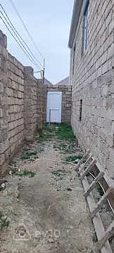 Satılır 4 otaqlı həyət evi 150 m²