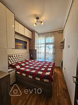 Kirayə verilir 2 otaqlı yeni tikili 50 m²
