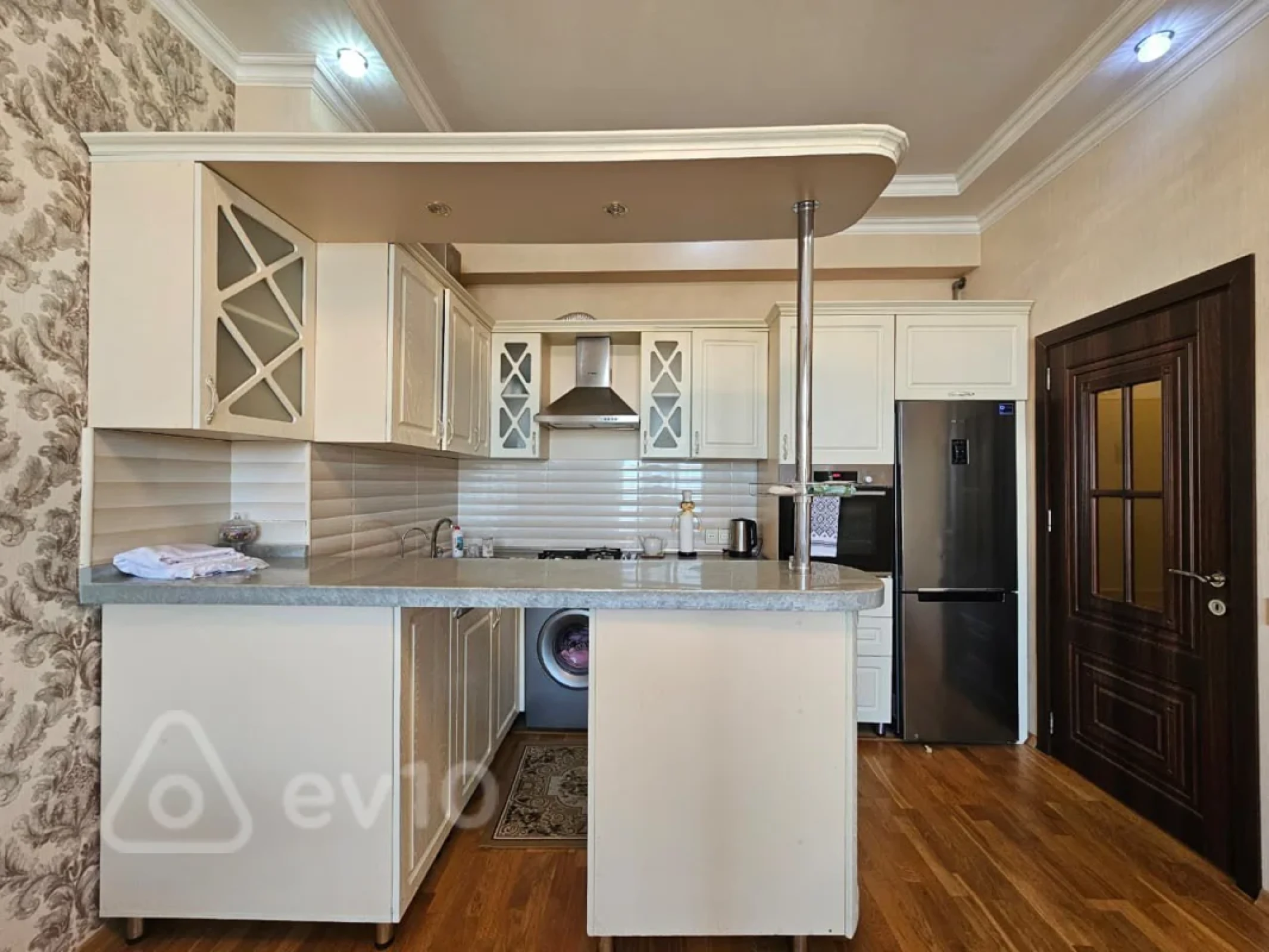 Kirayə verilir 2 otaqlı yeni tikili 50 m²