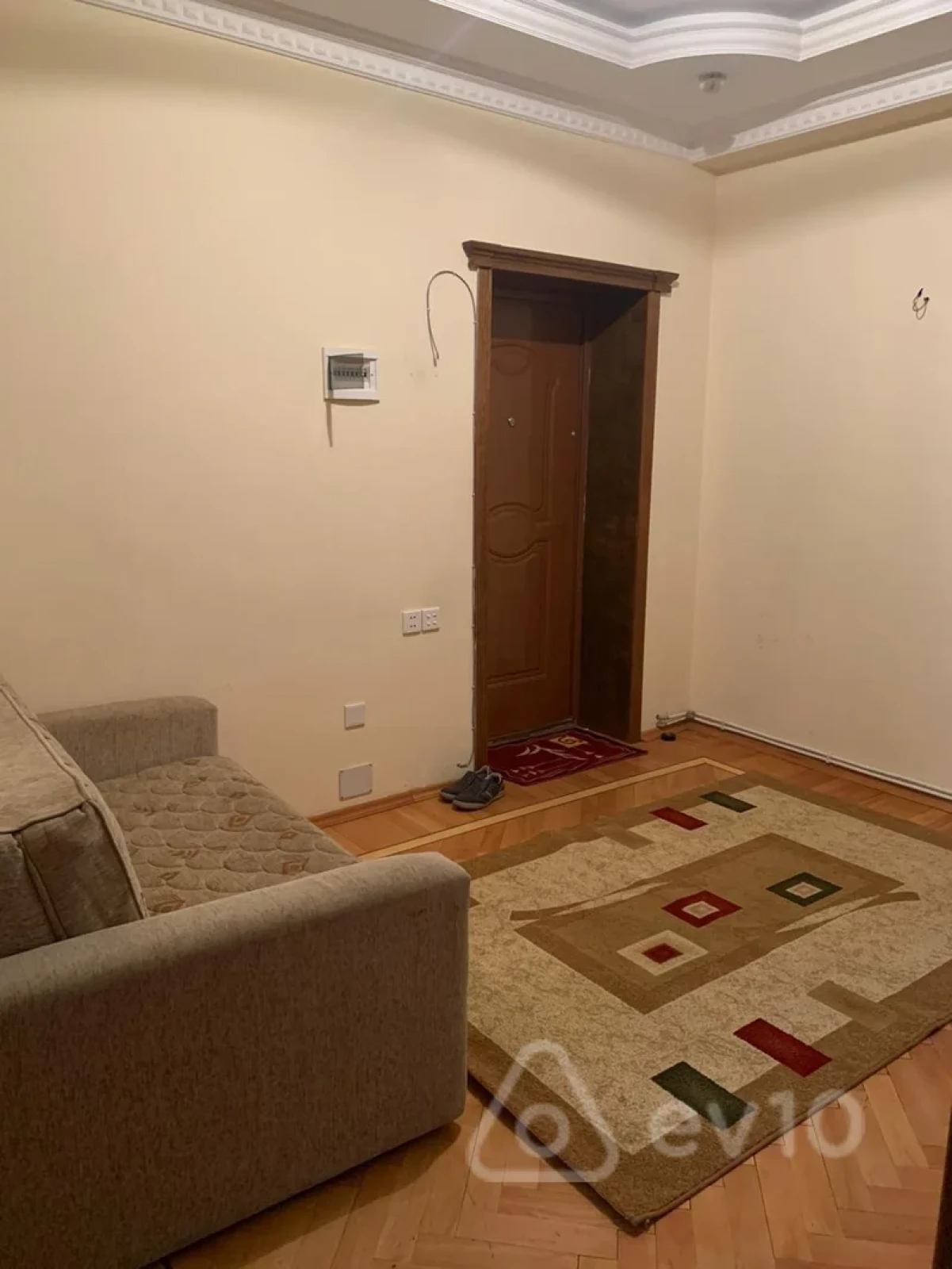 Kirayə verilir 2 otaqlı yeni tikili 87 m²