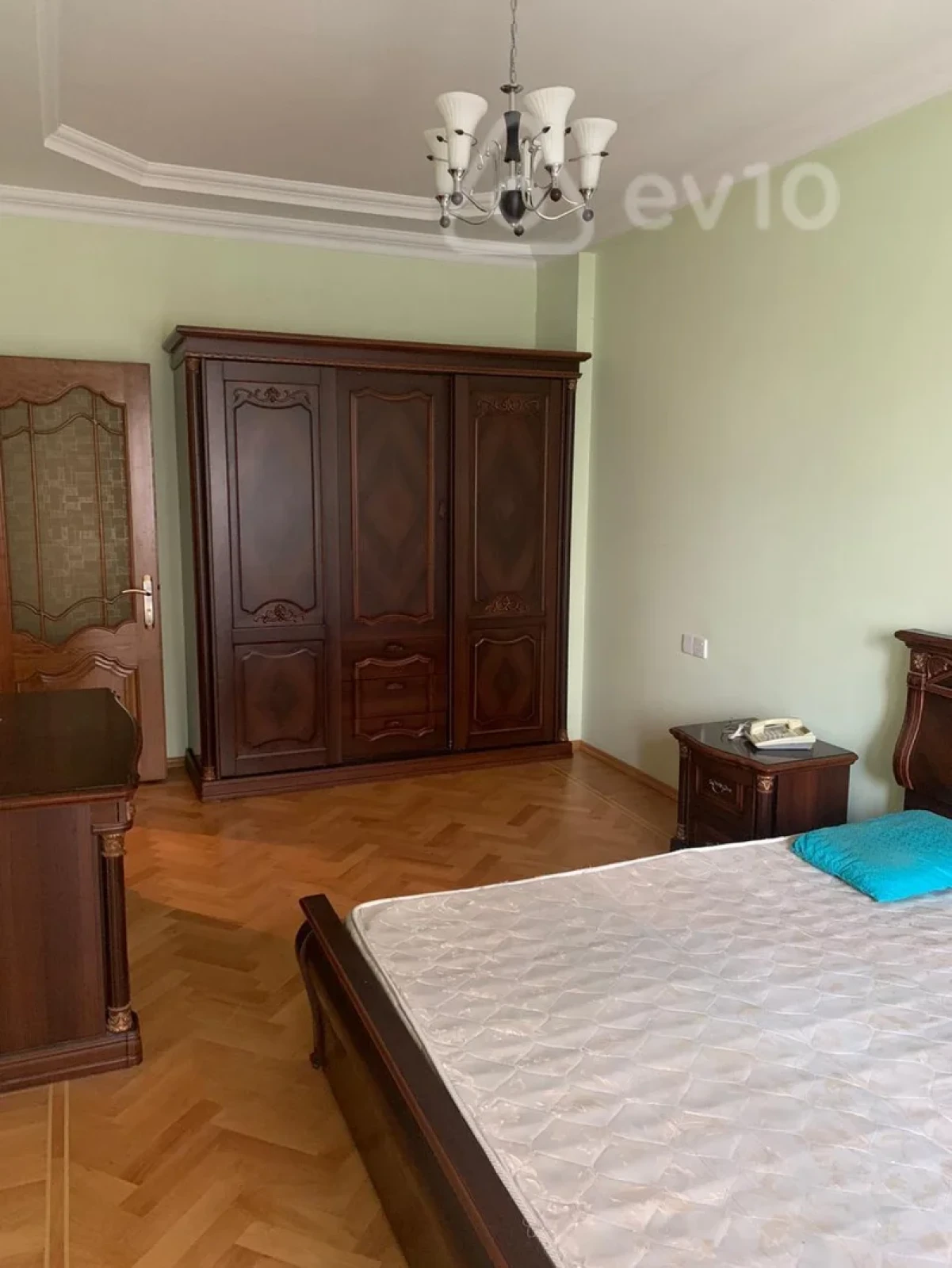 Kirayə verilir 2 otaqlı yeni tikili 87 m²