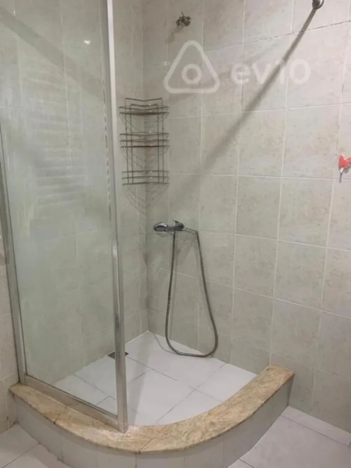 Kirayə verilir 2 otaqlı yeni tikili 56 m²