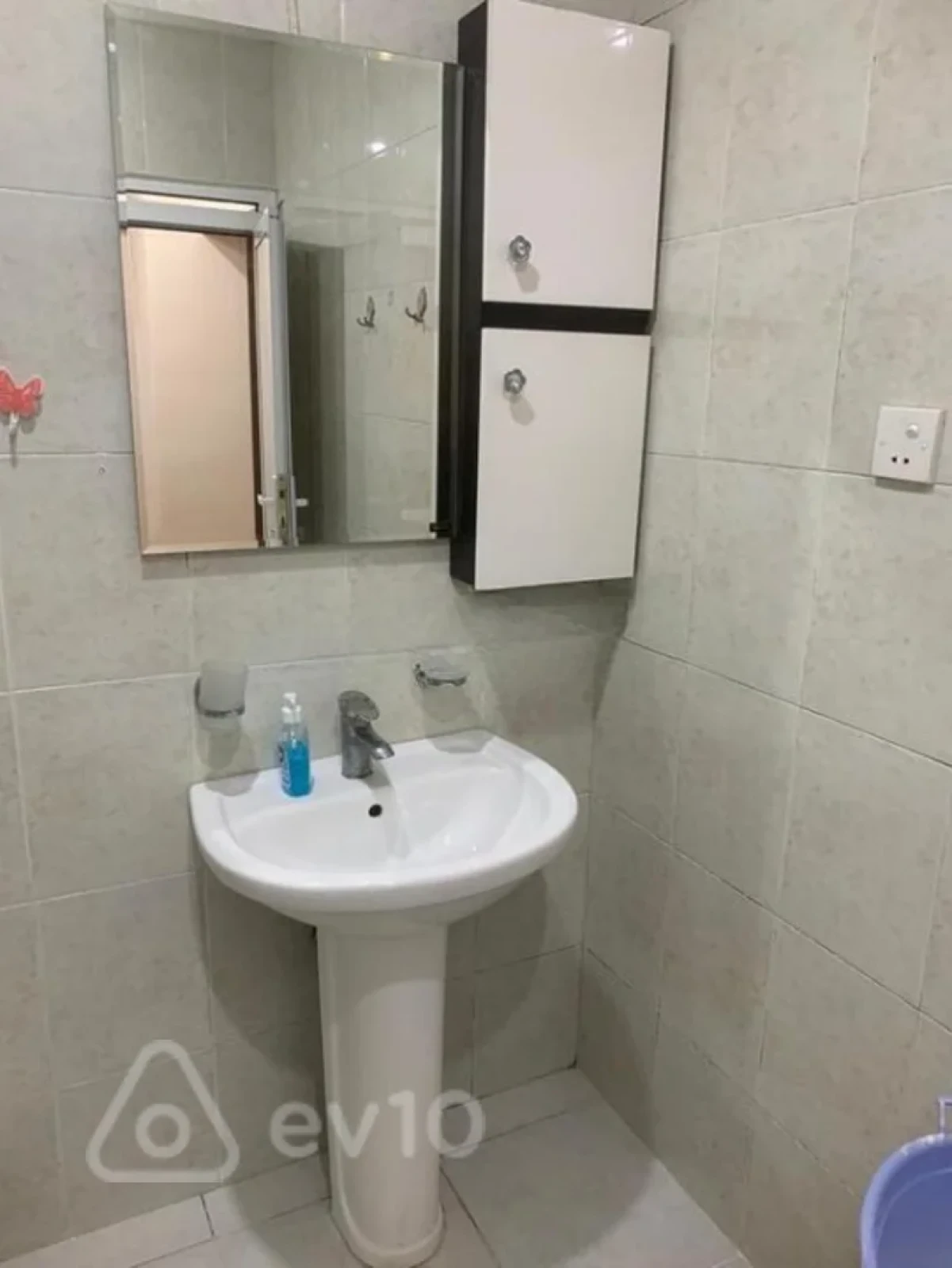 Kirayə verilir 2 otaqlı yeni tikili 56 m²
