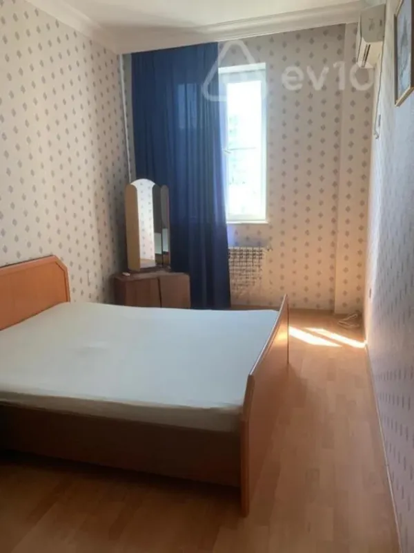 Kirayə verilir 2 otaqlı yeni tikili 56 m²