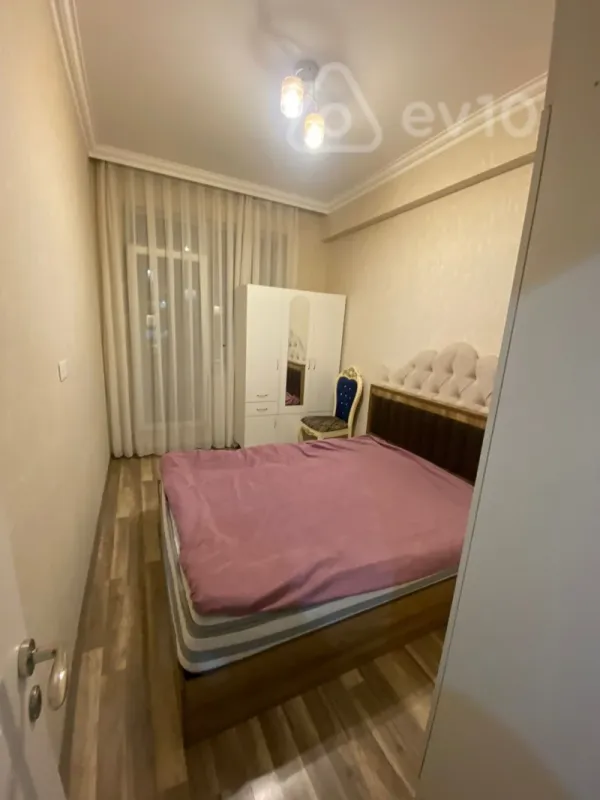 Kirayə verilir 2 otaqlı yeni tikili 50 m²
