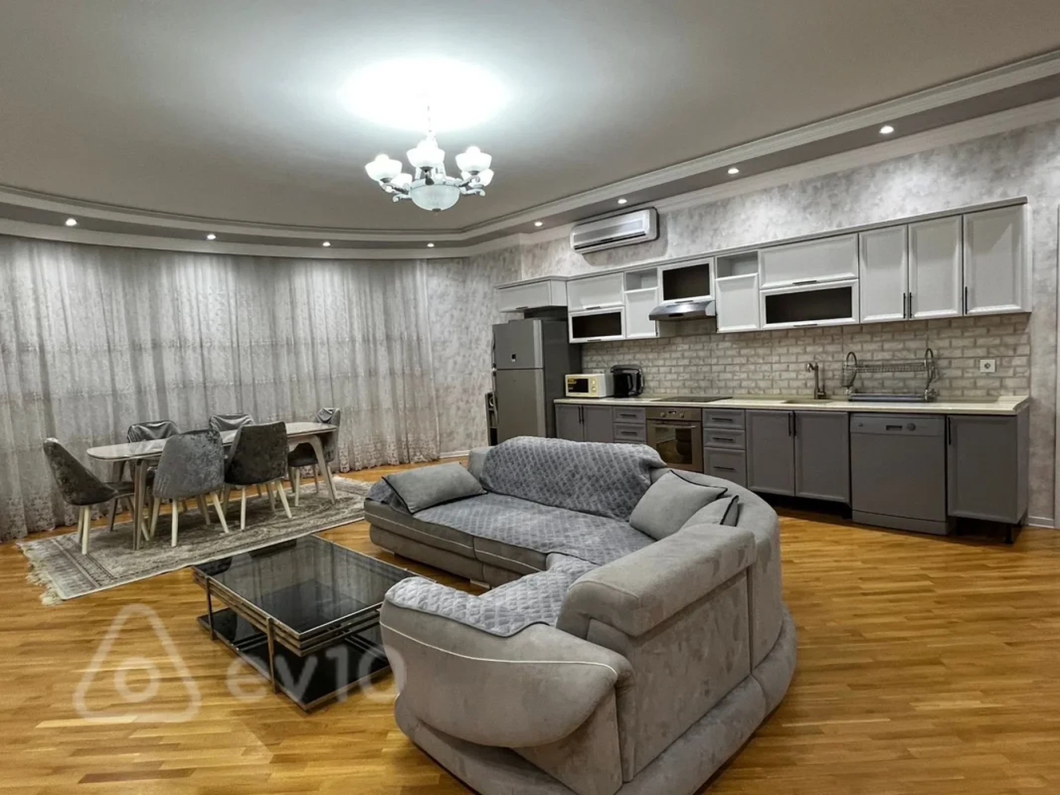 Kirayə verilir 3 otaqlı yeni tikili 123 m²