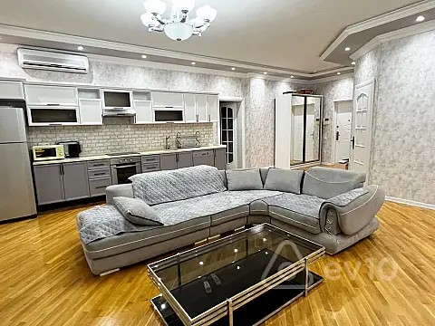 Kirayə verilir 3 otaqlı yeni tikili 123 m² — Bakı, Nizami 3 otaq 123.00 m²