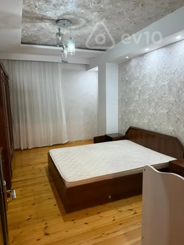 Kirayə verilir 3 otaqlı yeni tikili 91 m²