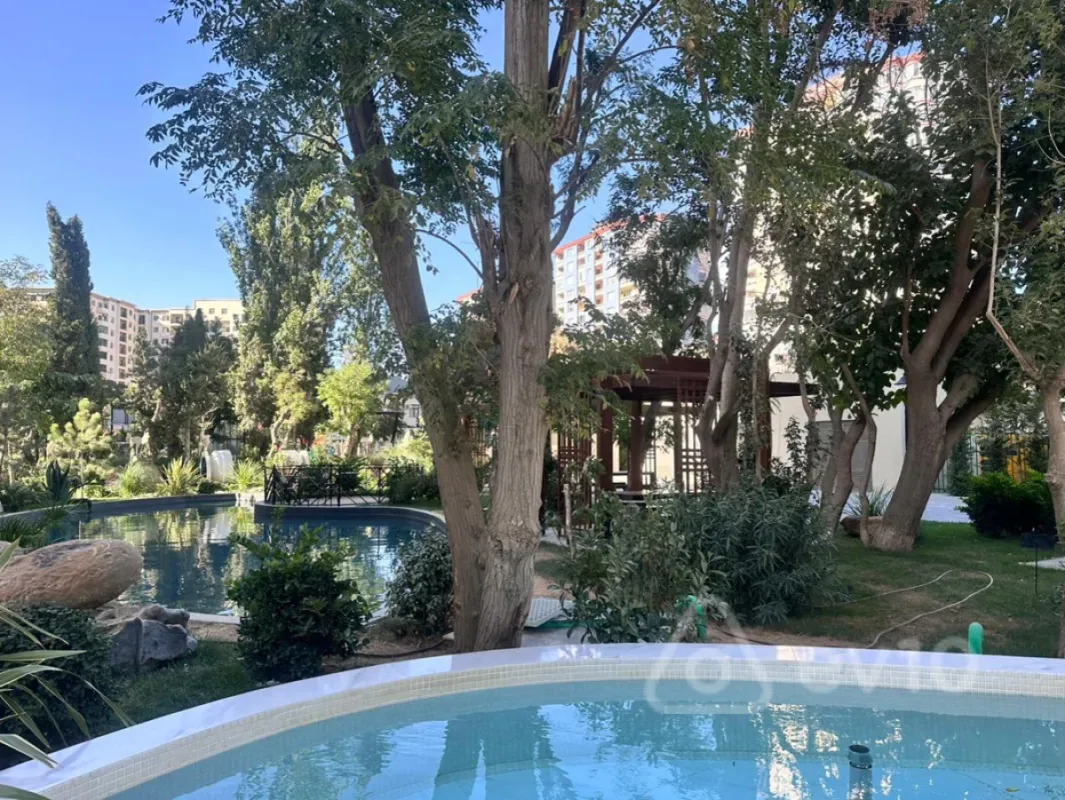 Kirayə verilir 2 otaqlı yeni tikili 66 m²