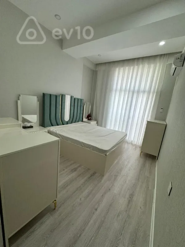 Kirayə verilir 2 otaqlı yeni tikili 66 m²
