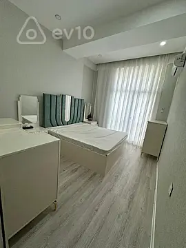 Kirayə verilir 2 otaqlı yeni tikili 66 m²