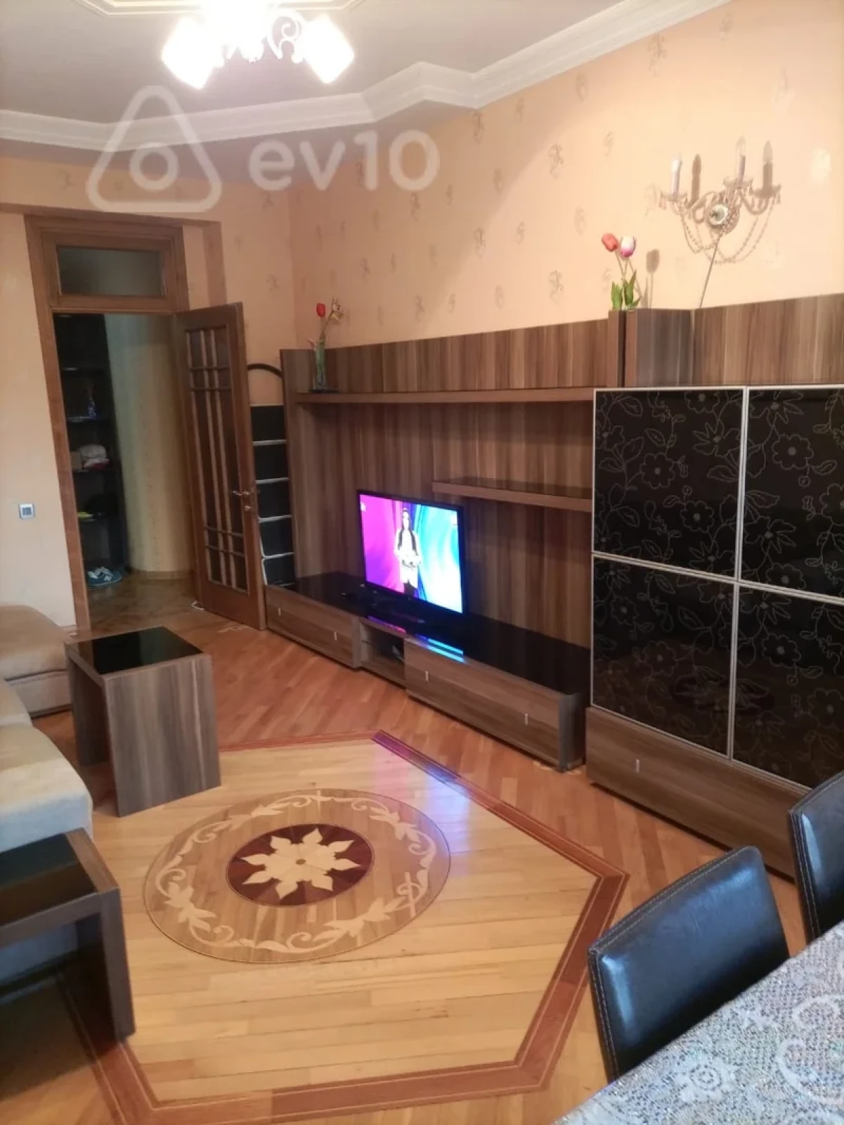 Kirayə verilir 3 otaqlı yeni tikili 100 m²