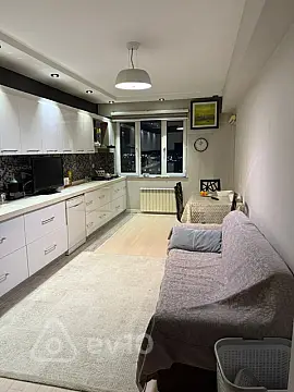 Kirayə verilir 3 otaqlı yeni tikili 130 m²