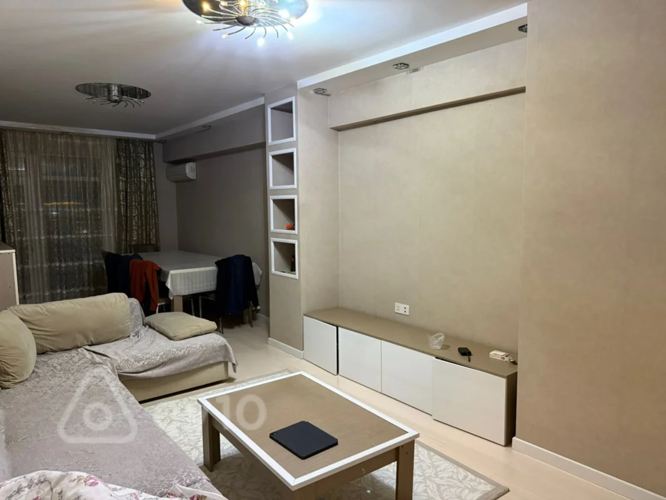 Kirayə verilir 3 otaqlı yeni tikili 130 m²