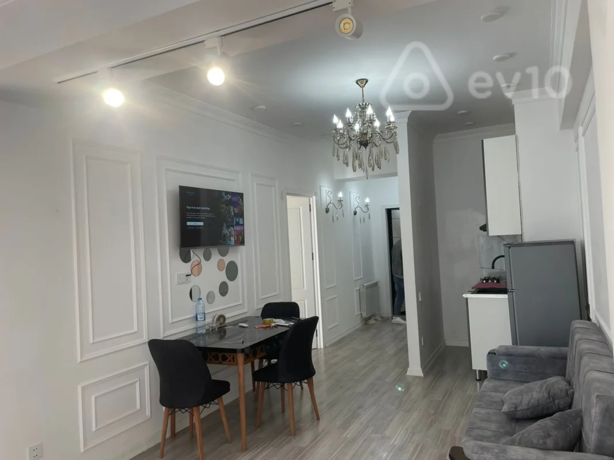 Kirayə verilir 2 otaqlı yeni tikili 60 m²