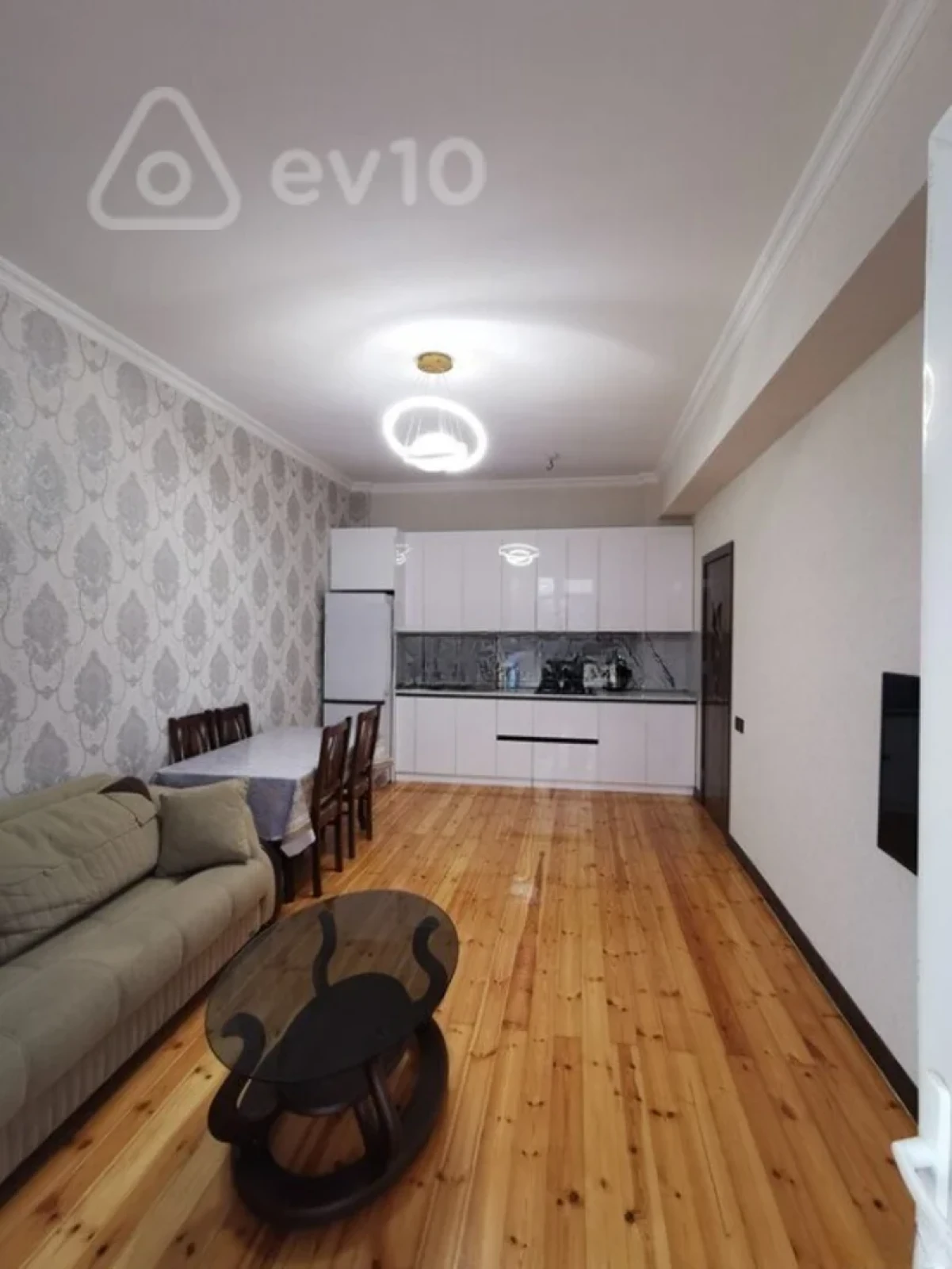 Kirayə verilir 3 otaqlı yeni tikili 75 m²