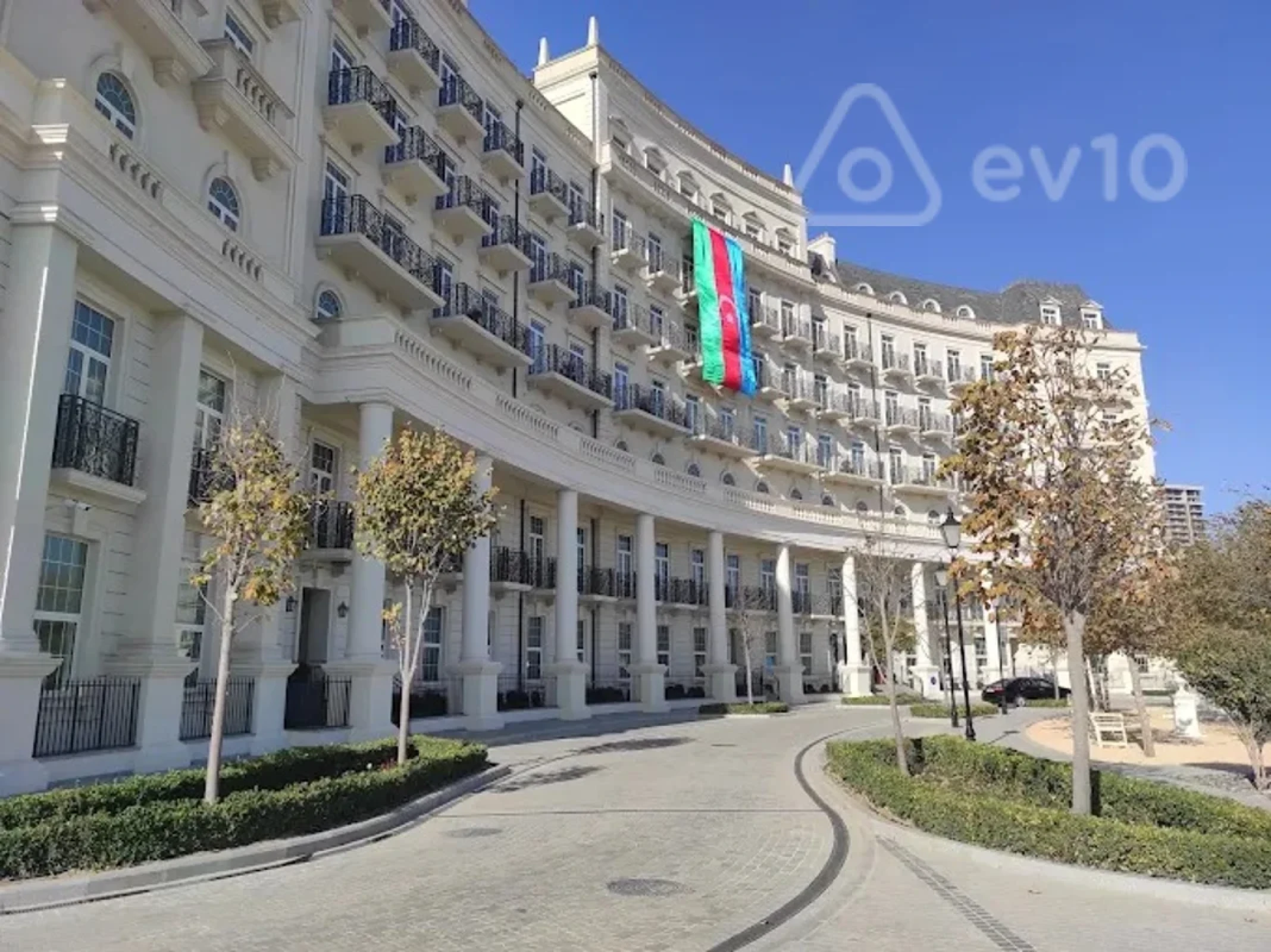 Kirayə verilir 2 otaqlı yeni tikili 60 m²